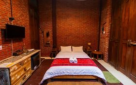 Djawata Resort&Gallery near Desa Wisata Kasongan Yogyakarta RedPartner